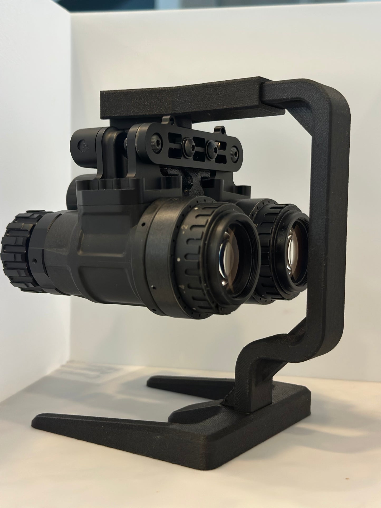 Nods Display Stand