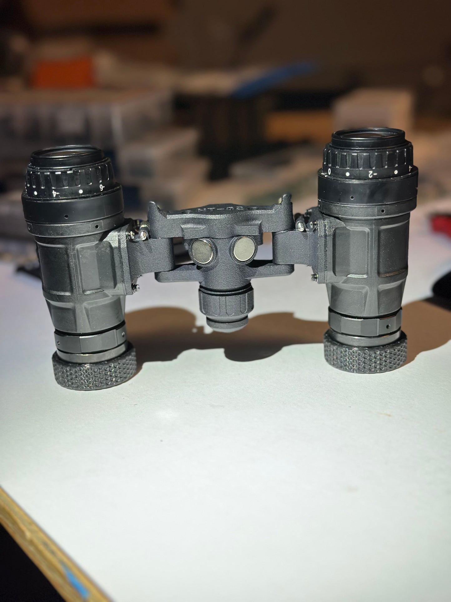 HT-02 LW Binocular